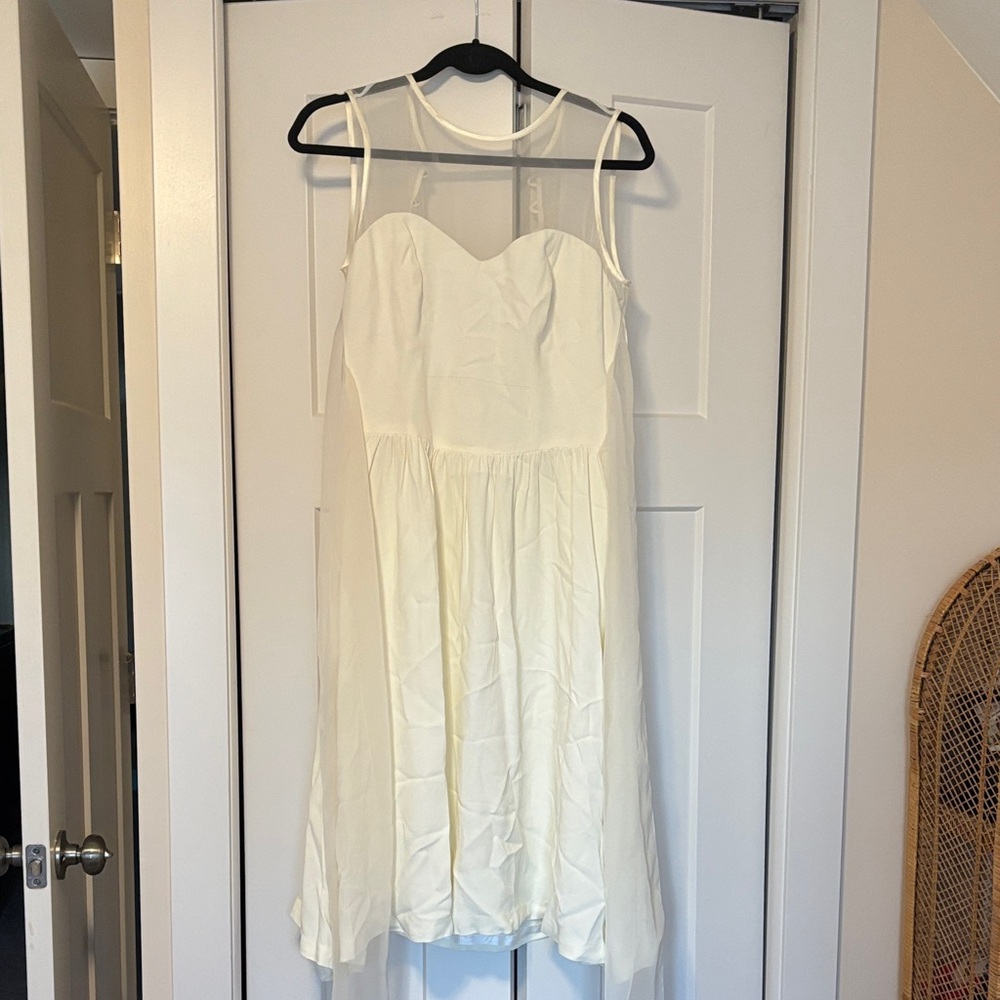 Vintage White Sleeveless Dress